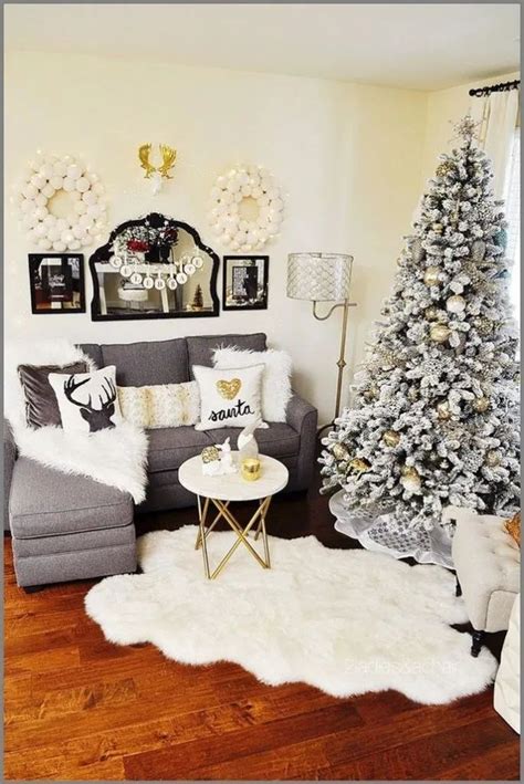 25 Beautiful Small Apartment Christmas Decor Ideas To Get Nuance