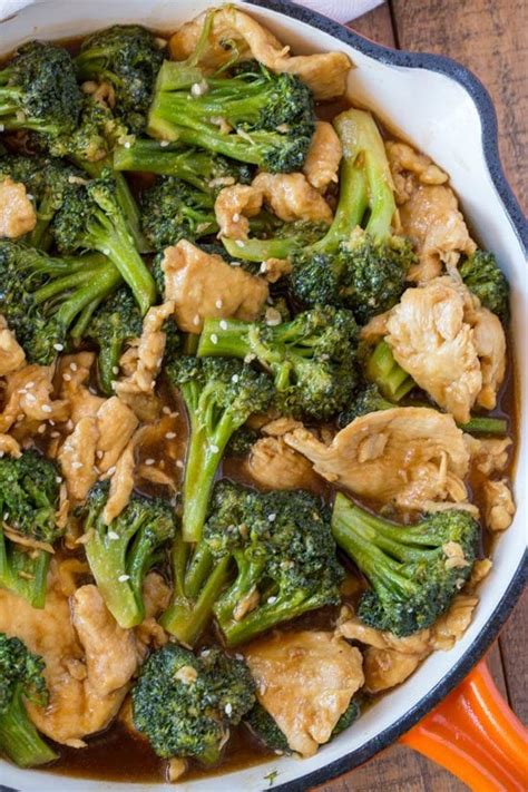Chicken and broccoli with garlic sauce. Chicken and Broccoli Stir-Fry