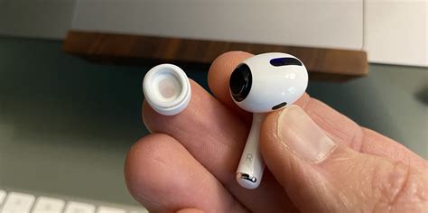 Airpods Pro How To Use Ear Tip Fit Test And Change Tips 9to5mac