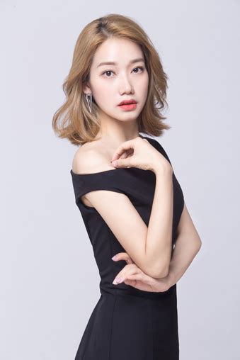 The site owner hides the web page description. 洛华艾芭美妆职业培训学校