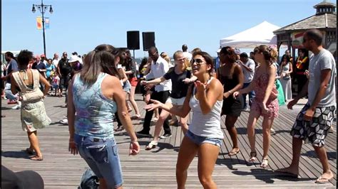 Coney Island Group Dancing June 16th 2012 Youtube