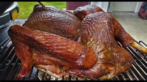 Kamado Joe Best Smoked Turkey Moist Smokey Flavorful Happy Thanksgiving Youtube