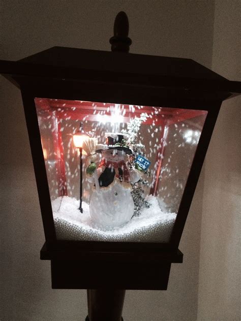 Close Up Of My Snowing Lamp Post Christmas Diy Diy Crafts