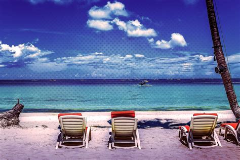 Who Owns the Lind Boracay: Uncovering the Ownership of a Tropical