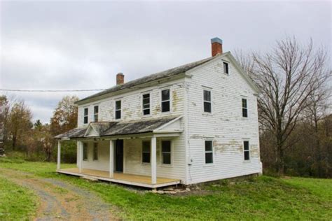 Old Colonial Farmhouse On Two Acres Near The Berkshires