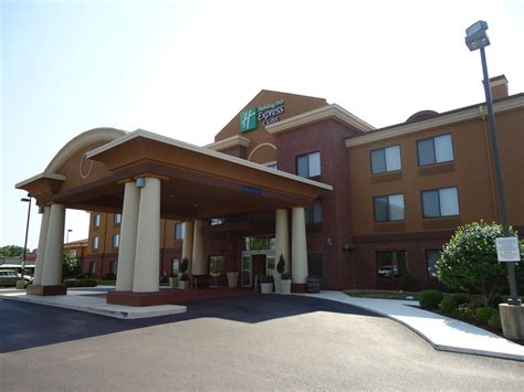 Holiday inn oxford offers 154 accommodations with minibars and safes. Holiday Inn Express Anniston/Oxford, Oxford, AL Jobs ...