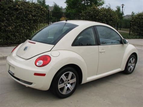 2007 Volkswagen New Beetle Information And Photos Momentcar