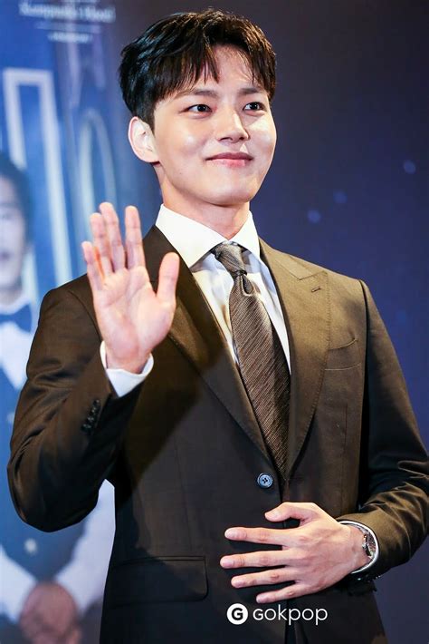 呂珍九, born august 13, 1997 in seoul, south korea) is a south korean actor. Exclusive Fan Moment with Yeo Jin Goo at Hotel Del Luna ...