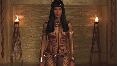 Patricia Velasquez In The Mummy The Cairns Post