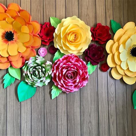 Big Paper Flowers Backdrop From Handmade And Shaded Paper Flowers