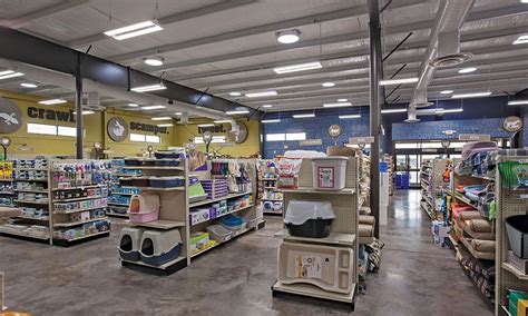 Animal house pet center local pet food and supply store is a healthy pet shop with everything you need for your dogs & cats. Pet Food Center Retail Facility - American Buildings
