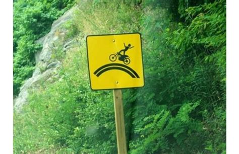31 Hilarious Street Signs You Have To See To Believe Slide 80