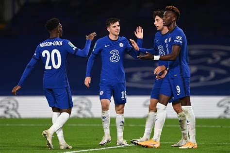 Enjoy the match between chelsea and barnsley taking place at england on september 23rd, 2020, 2:45 pm. Carabao Cup : Chelsea explose Barnsley, Arsenal élimine ...