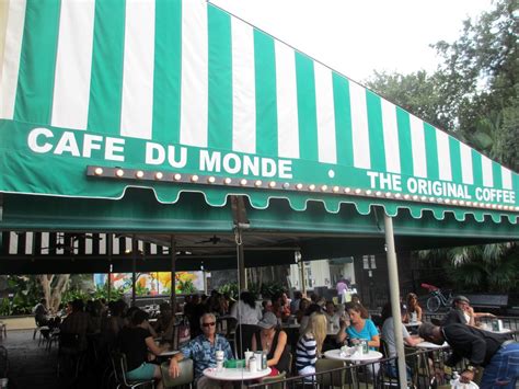 Café du monde, new orleans, la. Café Du Monde - coffee and beignets in New Orleans - # ...