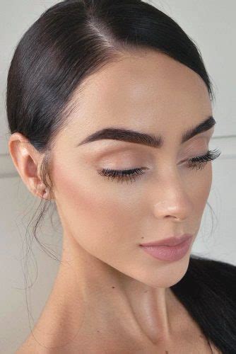 10 Gorgeous Natural Makeup Looks That Are Easy To Do The Unlikely Hostess