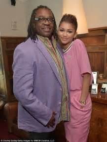 Zendaya roots are quite diverse. zendaya's father attends date with O'Dell beckham | Page 3 ...