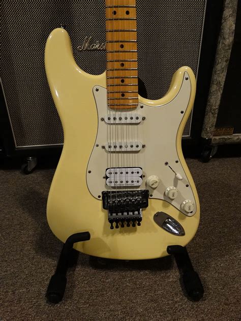 Fender Floyd Rose Classic Strat 1992 Vintage White Reverb