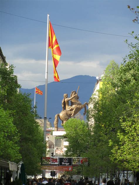 Omniworlds Alexander The Great Statue In Skopje Macedonia Photo Gallery
