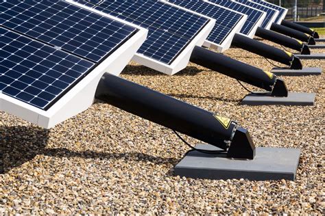 Solar Trackers Explained How It Works Pros And Cons