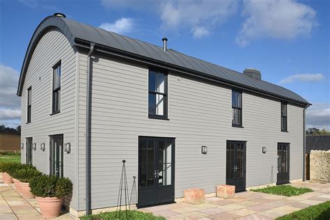 Constructed using high quality shiplap tongue and groove cladding, you can rest assured that this building will last for many years. Mumford & Wood | Stylish Dutch Barn conversion