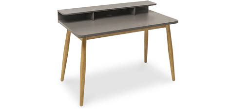 Jeden tag tausende neuer bilder garantiert kostenlos hochwertige videos und bilder von pexels. Scandinavian Style grauer Schreibtisch aus Holz