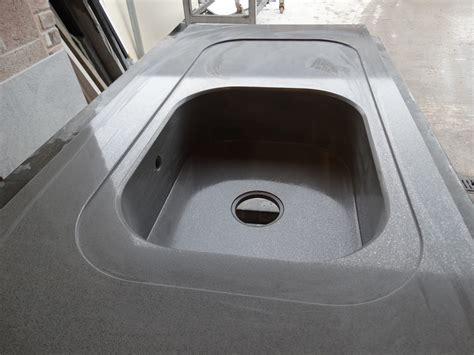 It's much harder to do, but the only thing that matters to us is that our customers receive the best possible finish! Silestone integrity sink with recess drainer