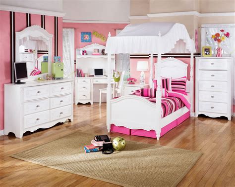 It's important to make sure your child's bedroom is a space where they feel secure, happy and inspired, whether they're . kids bedroom furniture girls : Furniture Ideas ...