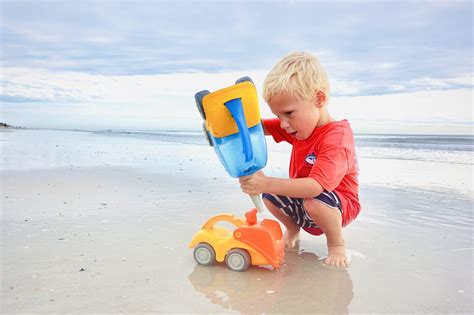 The Best Summer Beach Toys For Kids The Mommynichols