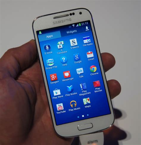 Samsung Galaxy S4 Mini πρώτη επαφή Hands On Techbloggr