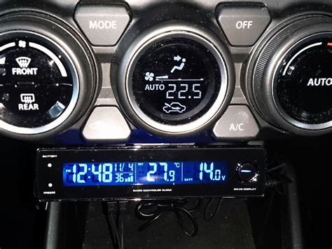 セイワseiwa 車用 電波時計、外・内温度計、電圧計（スズキ スイフトハイブリッド・zczd3）by プリモ君 みんカラ