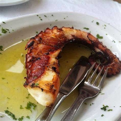 Poulpe grillé Le dimanche aux fourneaux