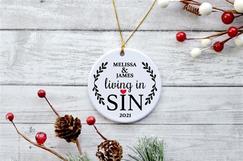 ♥ This Custom Ornament Makes Great Keepsake Commemorating A Couples
