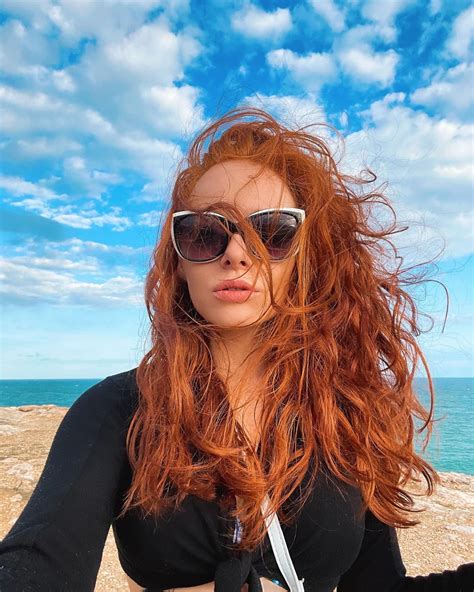 Instagram Photo Instagram Photo Ideas Beach Inspo Wind Selfie Inspo Red Hair Hair Blow