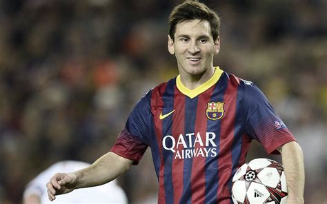 2560x1600 Lionel Messi Football Barcelona 2560x1600 Resolution