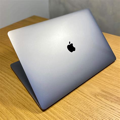 Macbook Pro 16 Touch Bar Space Gray I7 Rok 2019 16gb Ram 512gb Ssd