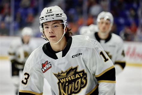 Recap Jake Chiasson Homecoming Lifts The Wheat Kings Past The Giants