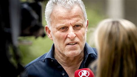 1 day ago · dutch journalist peter r. Peter R. de Vries niet terug naar SBS 6