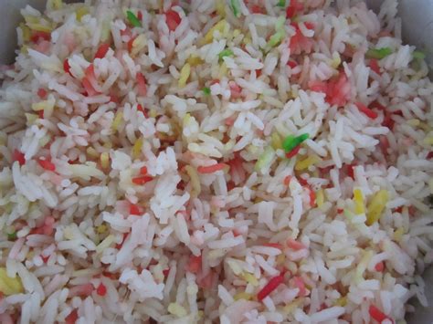 Nasi ni selalunya dihidang pada waktu keramaian. :: BiNgKiSaN KeHiDuPaNKU ::: Nasi Hujan Panas simple..
