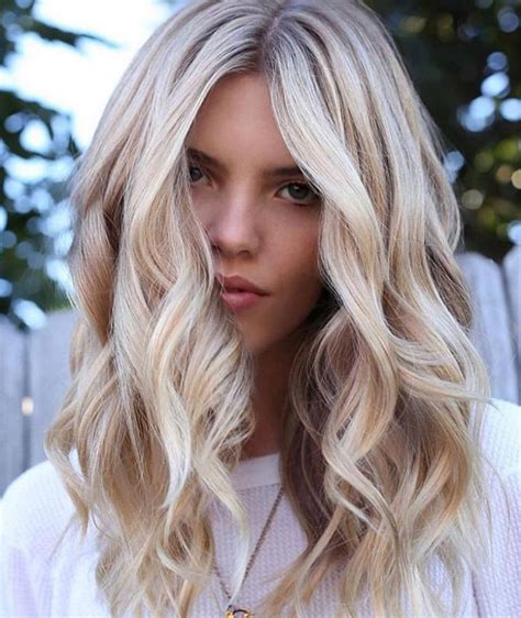30 Hottest Eye Catching Platinum Blonde Hair Color Ideas Page 4 Of 10 Fashion Lifestyle Blog