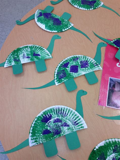 Paper Plate Dinosaur Craft Kids Crafts Preschool Projects Daycare