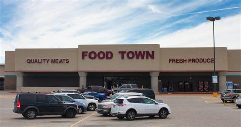 Find answers to general faqs, careers, digital coupons, customer service, mobile and social media, foodtown on the go, and more in foodtown's online help center. Food Town Grocery in Houston (FM529) | Food Town