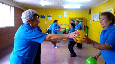 Juegos recreativos en grupo para adultos mayores. gimnasio tercera edad - Buscar con Google | Gimnasio para ...