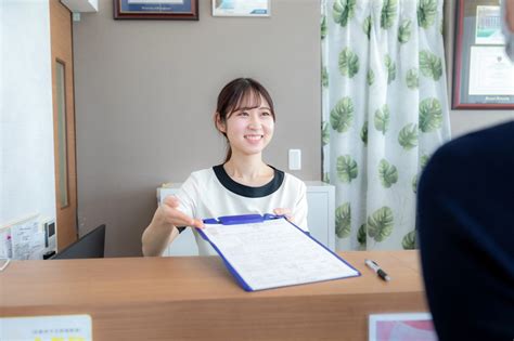 Dentist receptionists and dental assistant jobs ♪🦷 Part-time or full