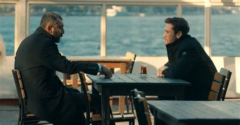 Onun bunun önünde hep boyun mu eğmeli? Çukur 105. Bölüm : Yamaç Cyrano de Bergerac'ın tiradı ...