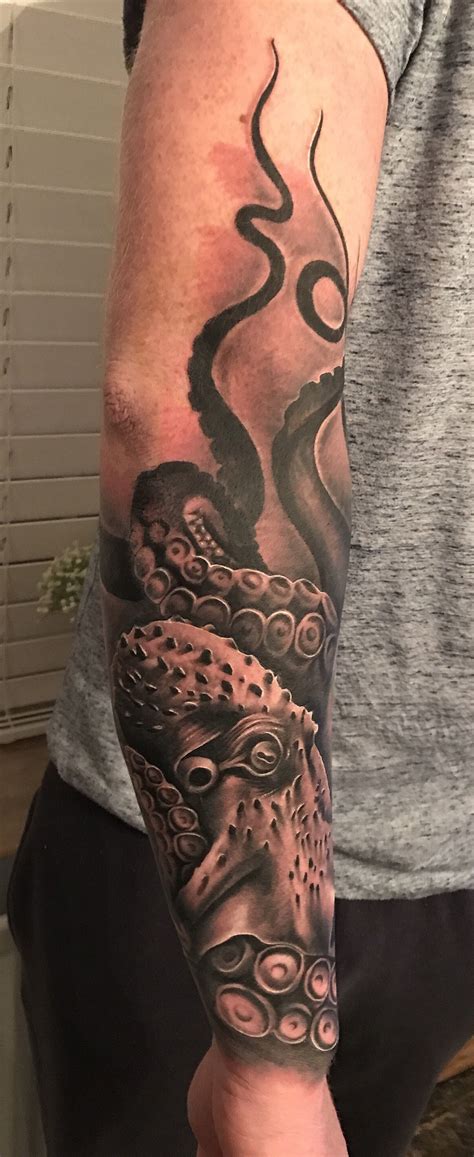Octopus Tattoo Arm Tribal Tattoos Tribal Shoulder Tattoos Octopus Tattoo Design