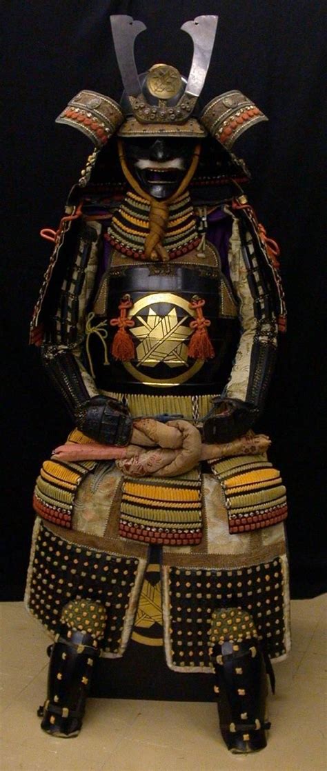 a full set of ancient japanese samurai armor arte samurai armadura samurai e japão antigo