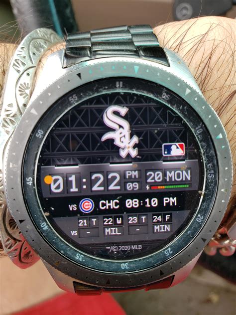While samsung galaxy watch devices still don't come with an actual flashlight, you can always just turn the screen white and max out the brightness. MLB watch face for Samsung Galaxy Gear updated & now ...