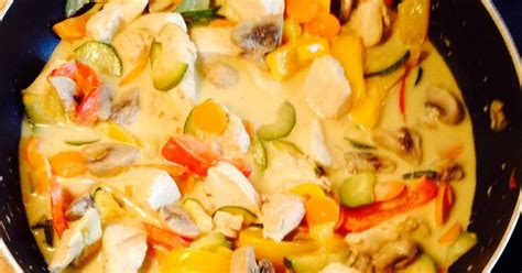 Gemüsepfanne mit Kokos-Currysoße Rezept