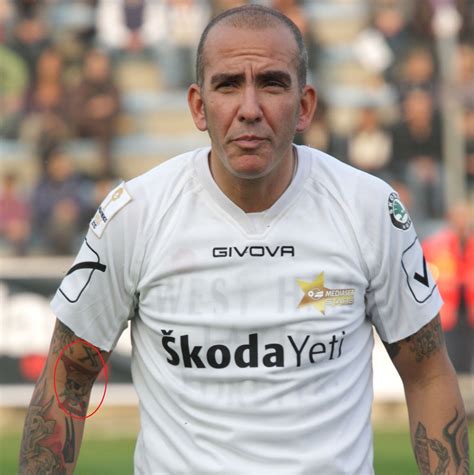 Paolo di canio is an actor, known for nemici per la pelle (2006), la partita (2007) and команда мечты (1997). Paolo Di Canio's 14 Tattoos & Their Meanings - Body Art Guru