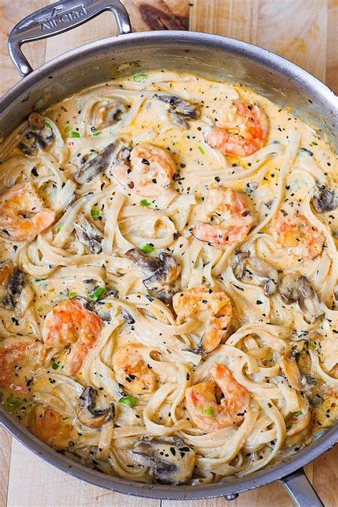 Shrimp pasta feels like such a treat, maybe because i don't often think to make it, or maybe because seafood dinners are a bit of an extravagance. Creamy Shrimp Pasta with Mushrooms - Julia's Album